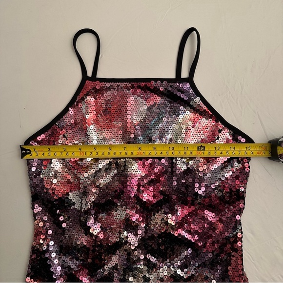 Express Y2K sequin crop top with hidden bralette and hook and eye back closure. - Picture 8 of 12